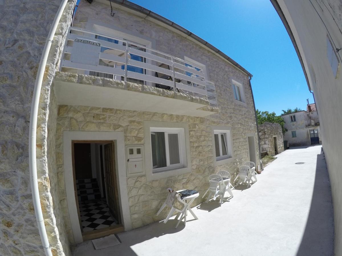 Apartments And Rooms By The Sea Bibinje, Zadar - 6199 外观 照片